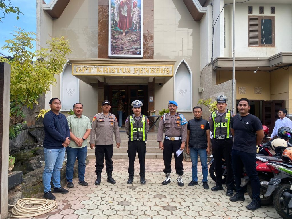Polres Tuban Gelar Pengamanan,Di Sejumlah Gereja Demi Kenyamanan Ibadah Suci Paskah